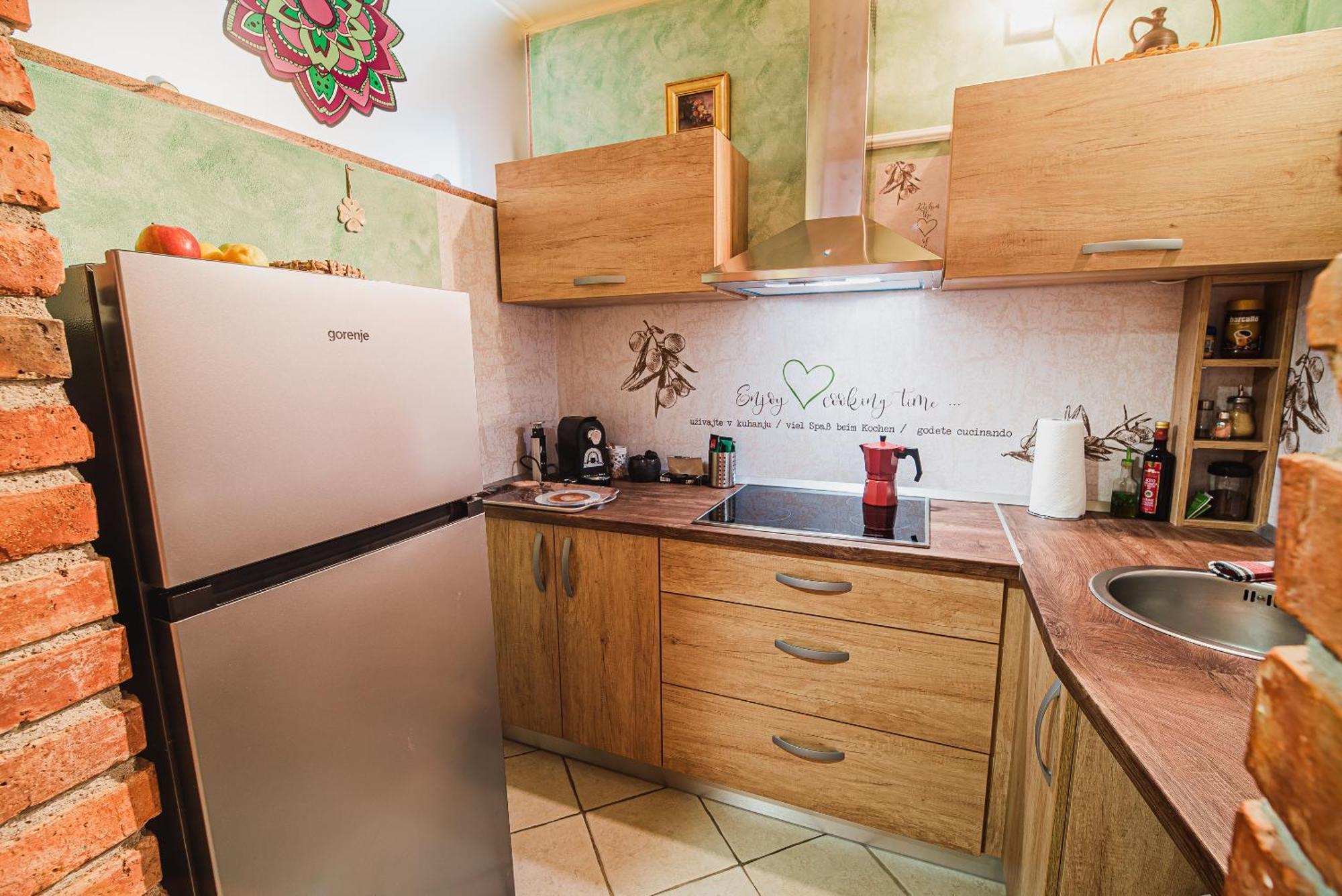 Lux Living Apartments Budic Near Terme Catez Брежице Номер фото
